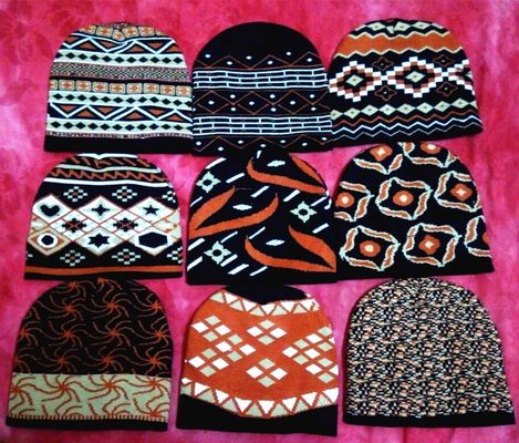 Полностью компьютеризированное управление Jacquard Beanie Hat Making Machine CE ETL, одобренное OPEK