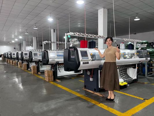 10GG Полностью Jacquard плоская трикотажная машина для полностью компьютеризированного производства свитеров