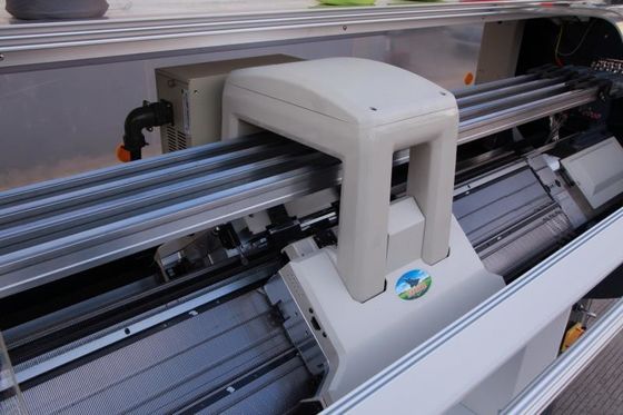 Полностью Jacquard Single Carriage Three System Полностью автоматическая технология плоской вязания
