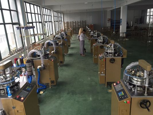 Сервомоторная зимней шляпы и шарф трикотажная машина с сертификатом ISO9001 CE