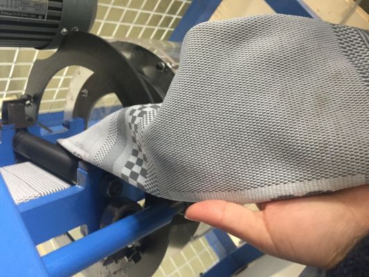 Машины для изготовления коленного сустава Jacquard для спортивных коленных подушек Компьютеризированные и передовые технологии